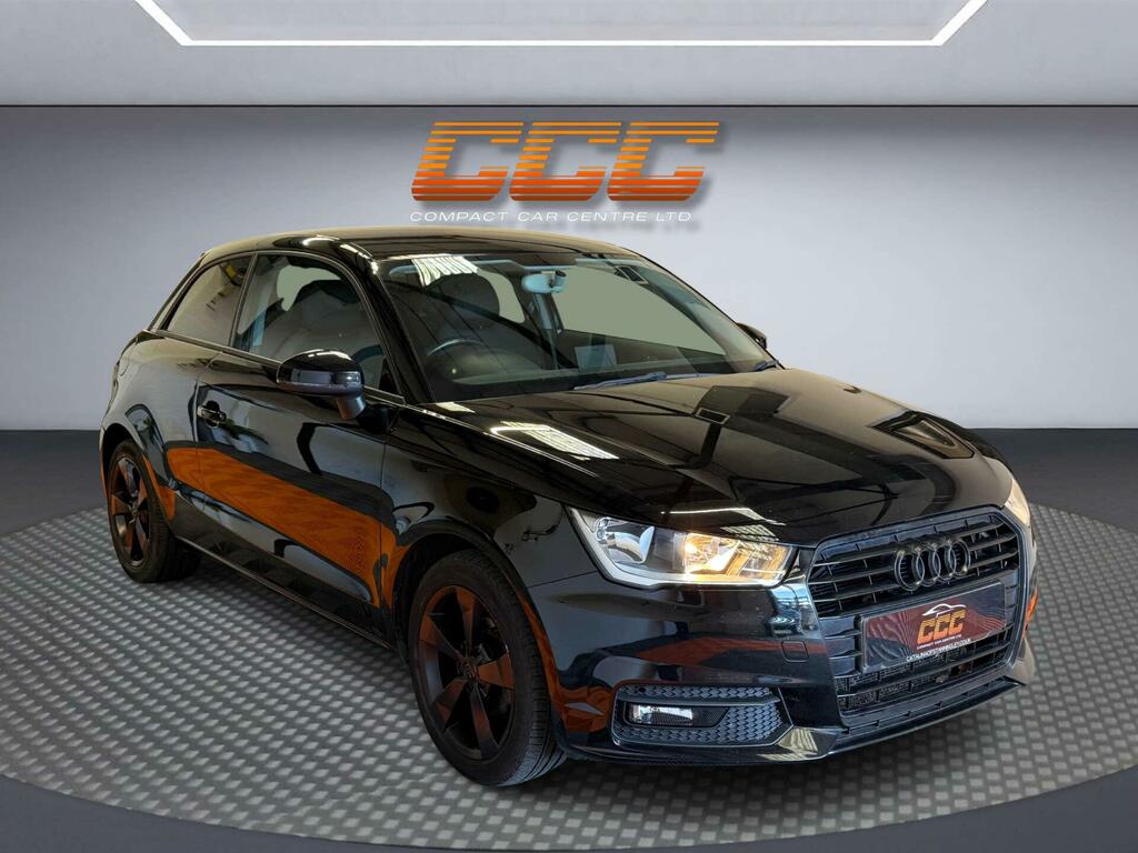 Audi A1 Sport Black #3