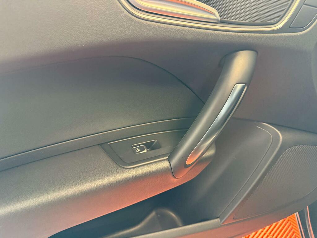 Audi A1 1.6 Tdi S Line Sportback S Tronic Euro Red #20