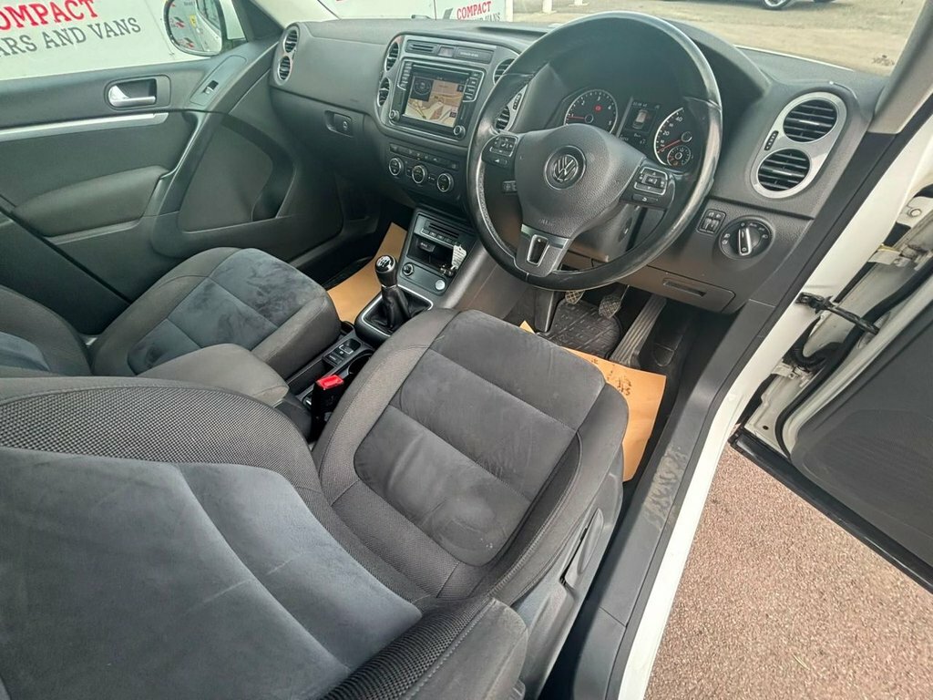 Volkswagen Tiguan Blue #21