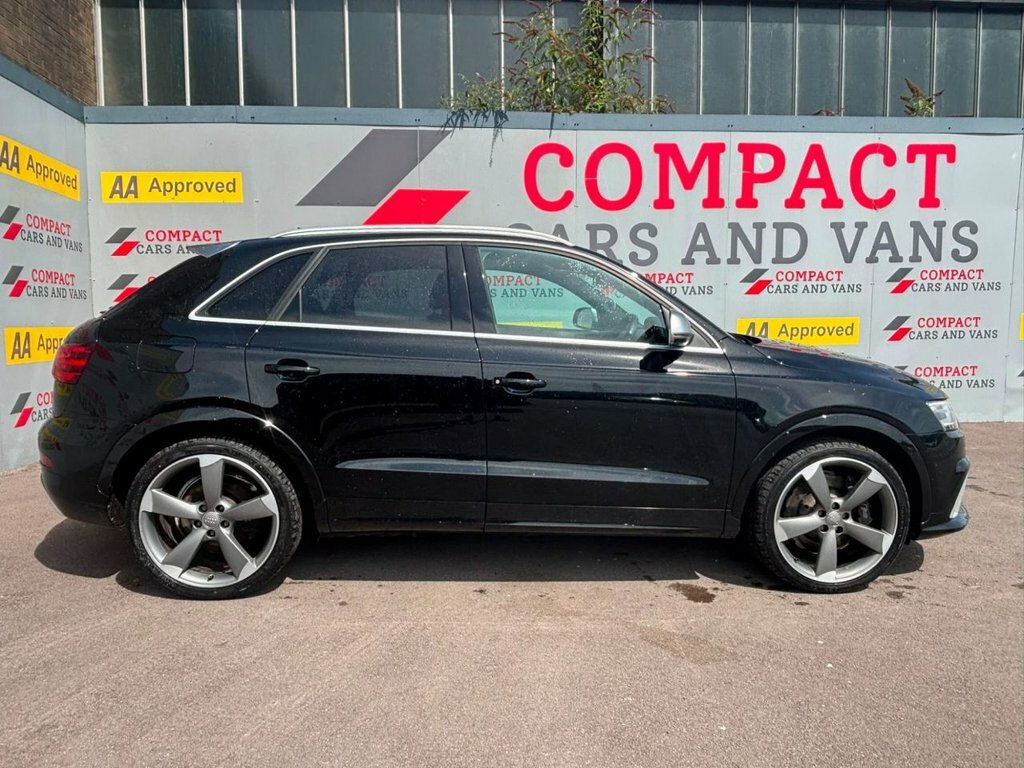 Audi RS Q3 Suv Black #4