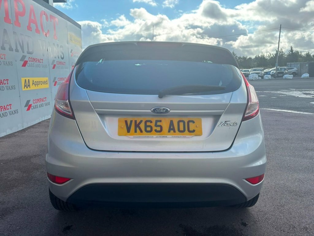 Ford Fiesta 1.3L Zetec Silver #6