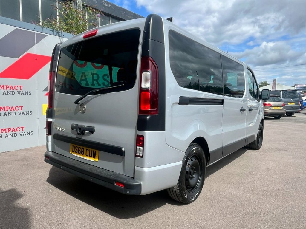Vauxhall Vivaro Combi Silver #5
