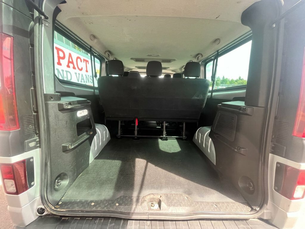 Vauxhall Vivaro 2900 1.6Cdti Biturbo 125Ps Sportive H1 Van Silver #18