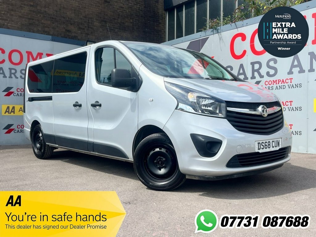 Vauxhall Vivaro Combi Silver