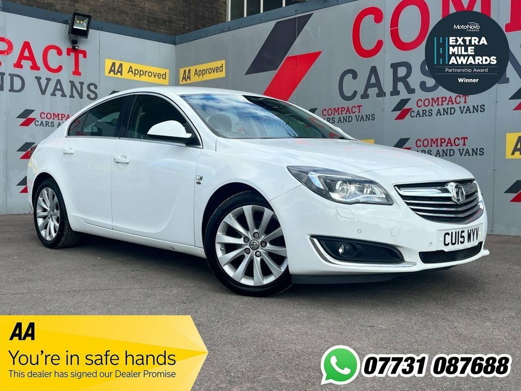 Vauxhall Insignia 2L Elite Nav White