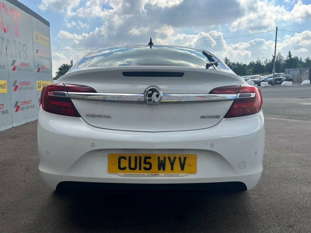 Vauxhall Insignia 2L Elite Nav White #6