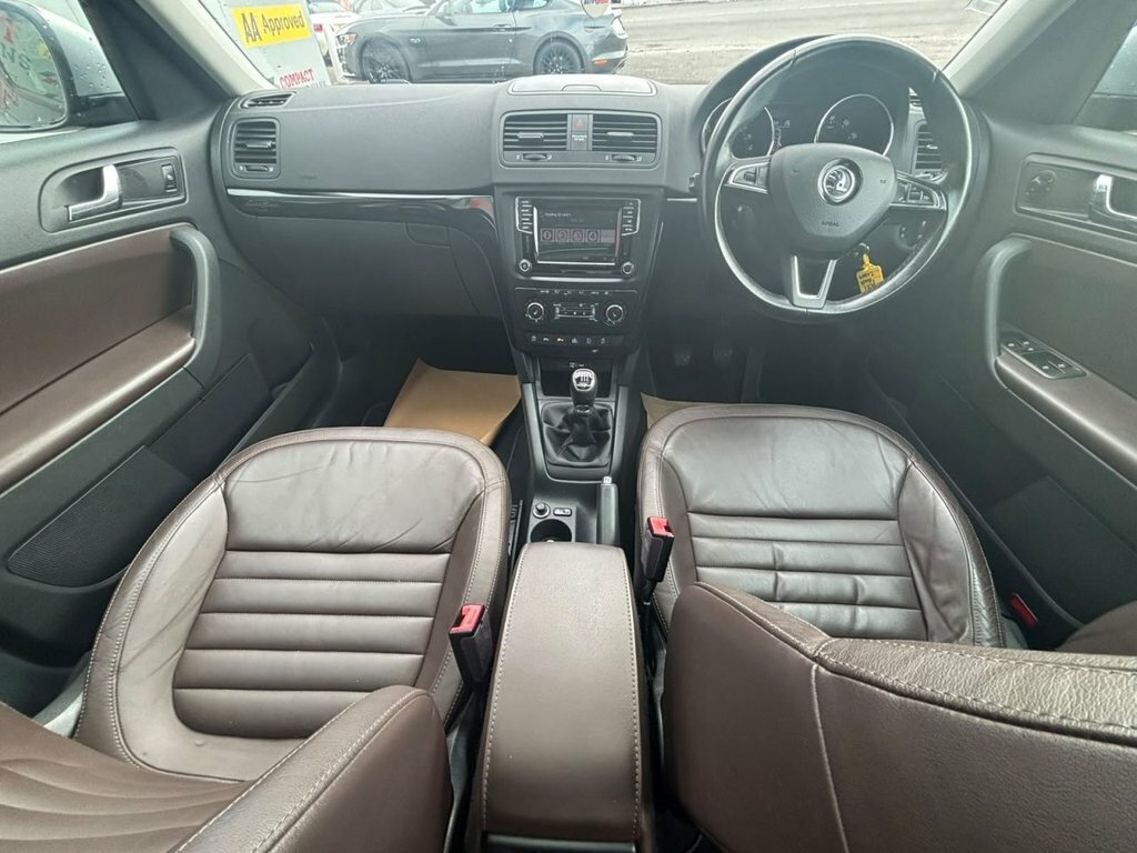 Skoda Yeti Suv 2.0 Tdi Laurin Klement Outdoor 4Wd Euro 6 S Green #14