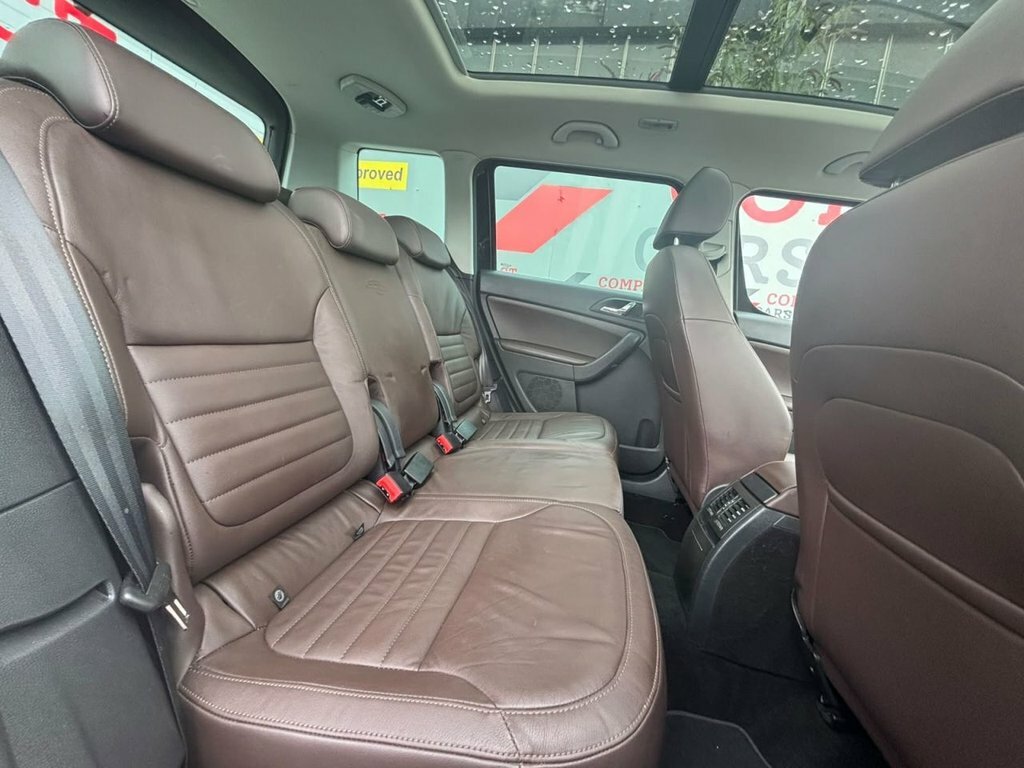 Skoda Yeti Suv 2.0 Tdi Laurin Klement Outdoor 4Wd Euro 6 S Green #20