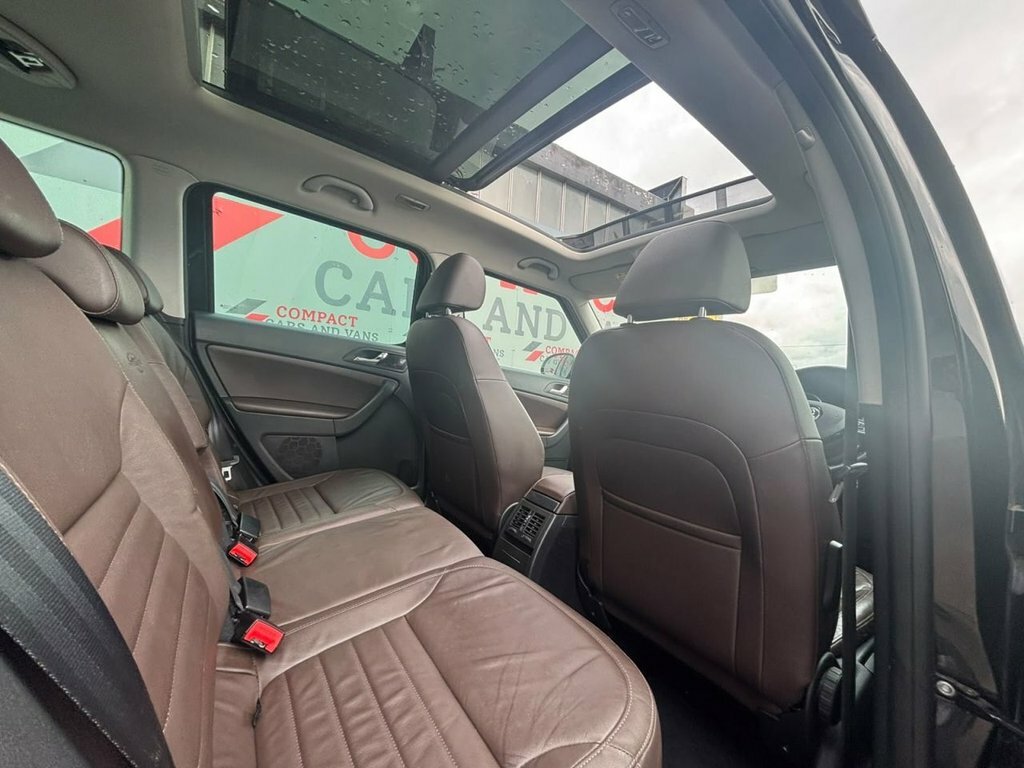Skoda Yeti Suv 2.0 Tdi Laurin Klement Outdoor 4Wd Euro 6 S Green #17