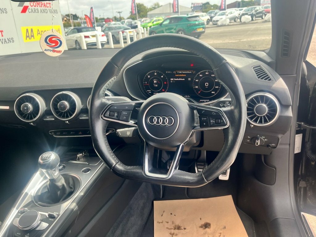 Audi TT 2L Sport CP16XHG Black #6