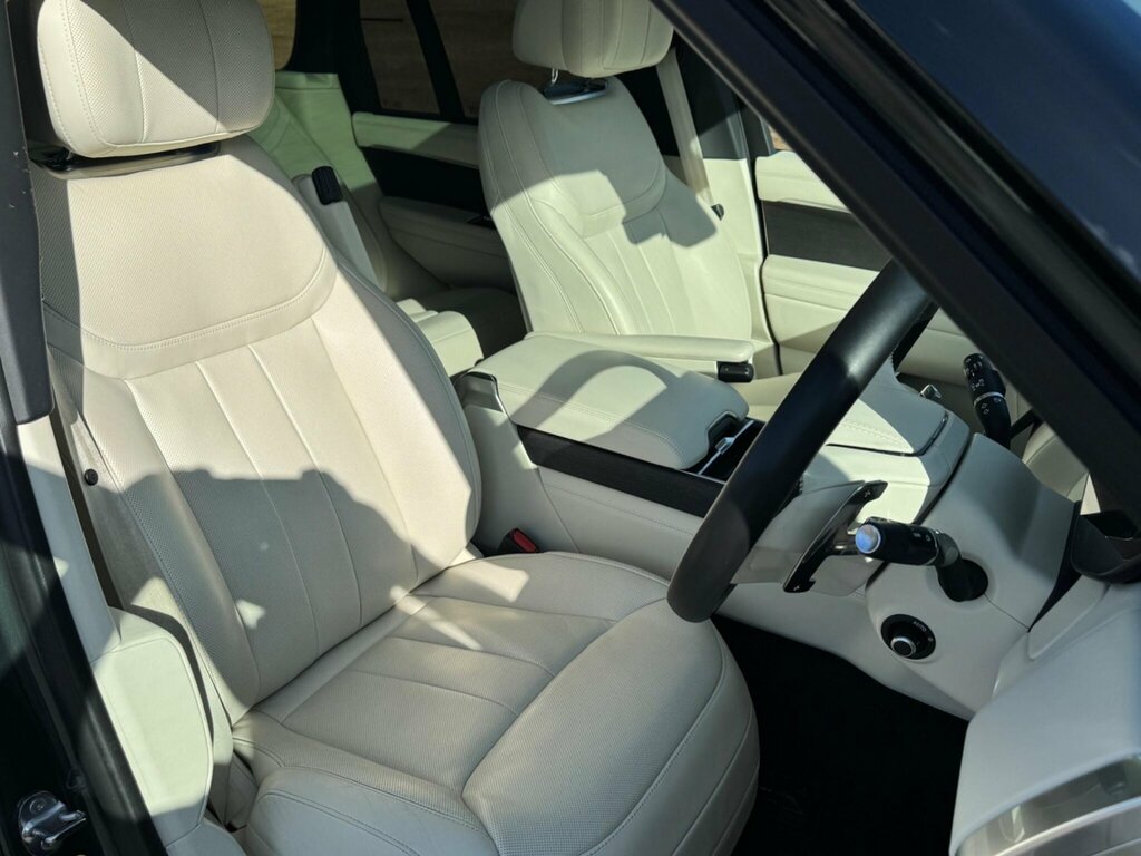 Land Rover Range Rover Land Rover 3.0 D350 Hse Estate Green #9