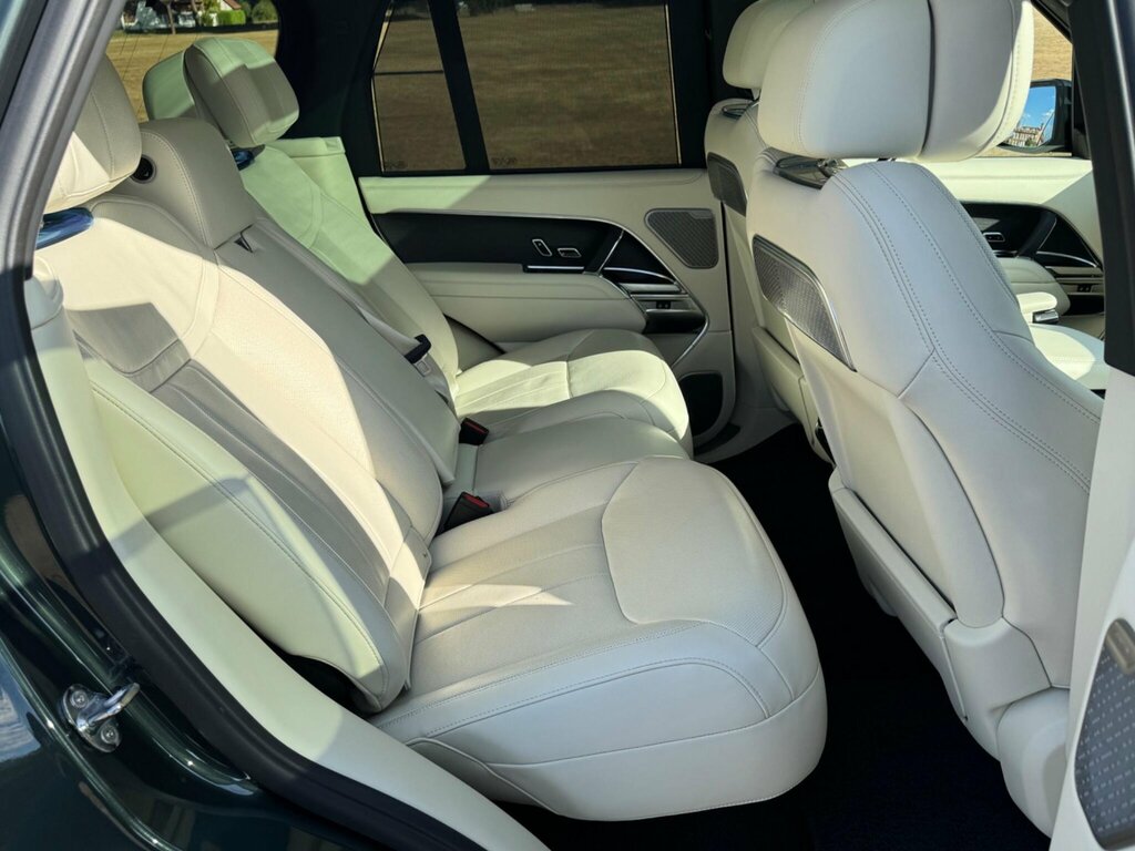 Land Rover Range Rover Land Rover 3.0 D350 Hse Estate Green #12