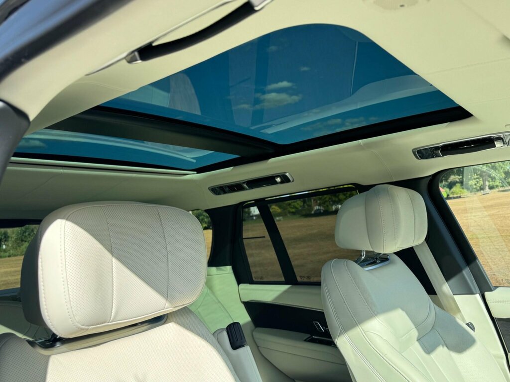 Land Rover Range Rover Land Rover 3.0 D350 Hse Estate Green #10