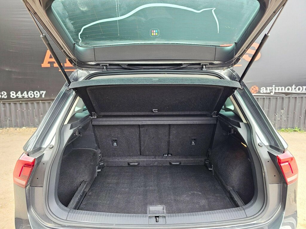 Volkswagen Tiguan R-line Tech Tdi Silver #42