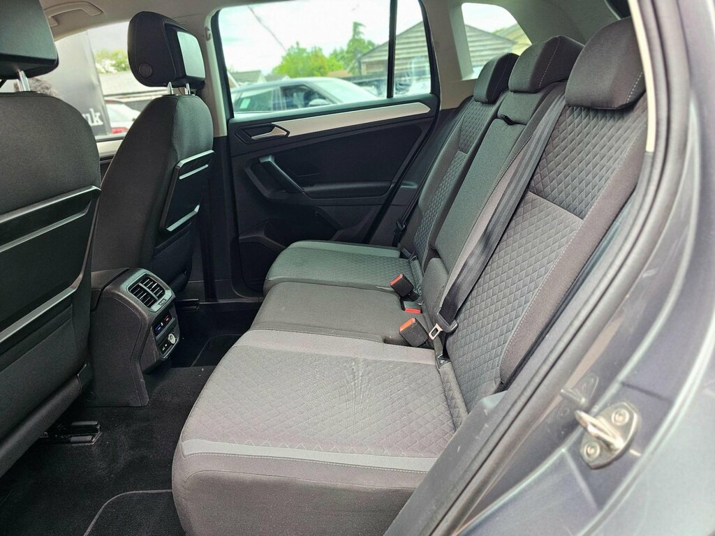Volkswagen Tiguan R-line Tech Tdi Silver #32