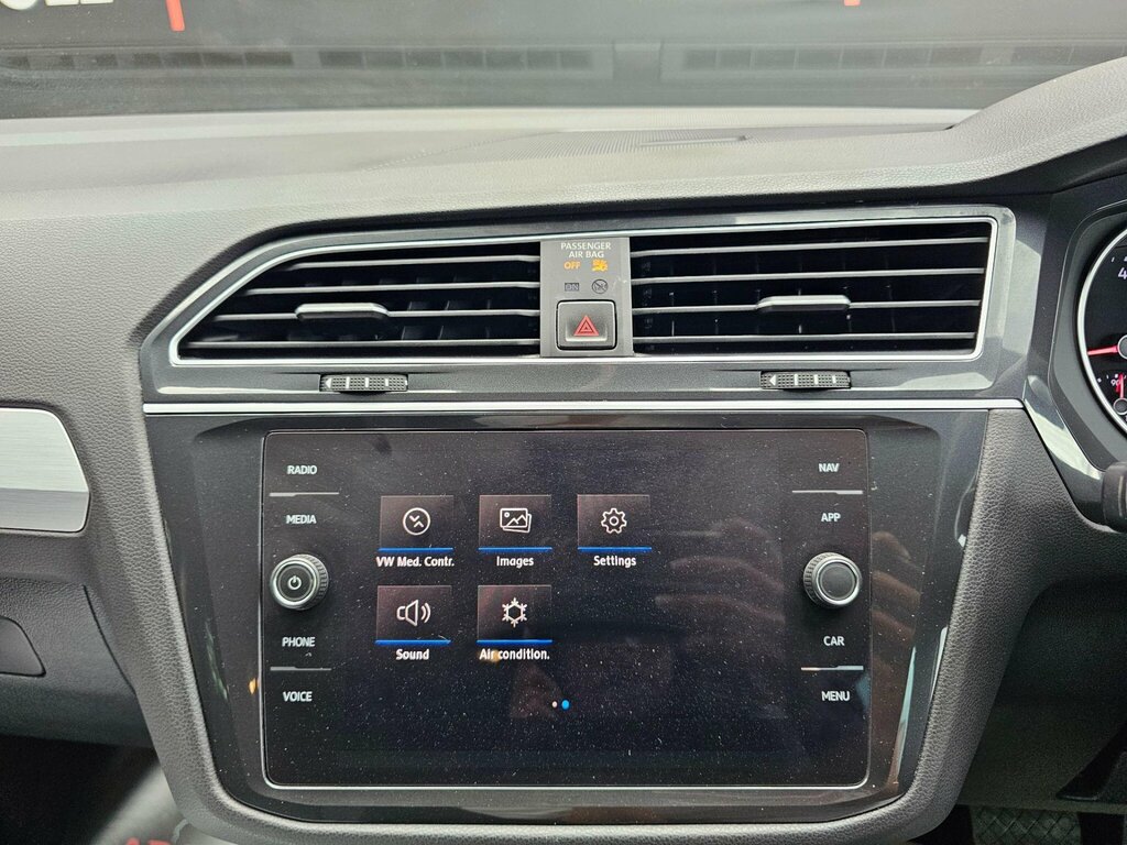 Volkswagen Tiguan R-line Tech Tdi Silver #29