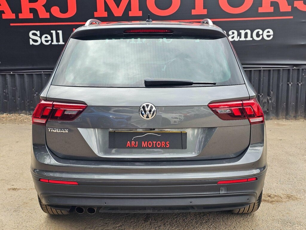 Volkswagen Tiguan R-line Tech Tdi Silver #6