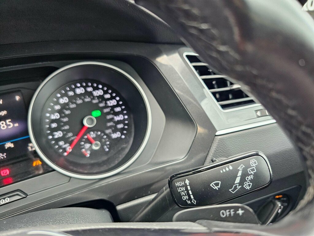 Volkswagen Tiguan R-line Tech Tdi Silver #36