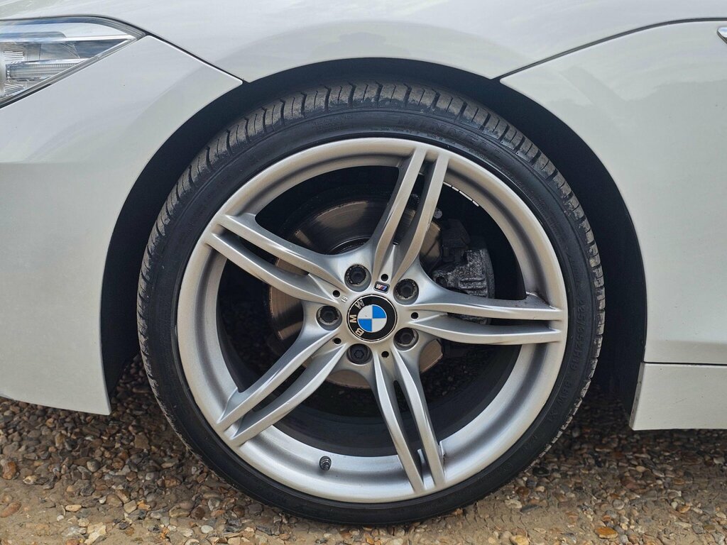 BMW Z4 Roadster 20I Sdrive M White #16
