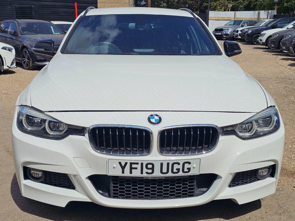 BMW 3 Series 2.0 320I M Sport Shadow Edition Touring Euro YF19UGG White #3