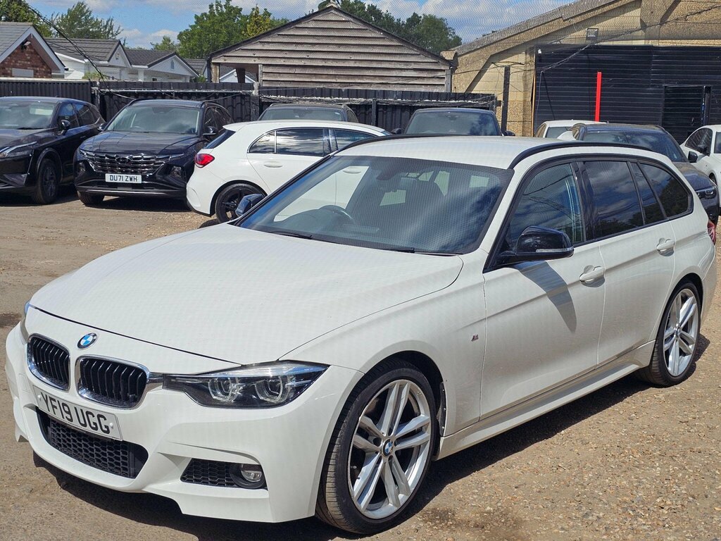 BMW 3 Series 2.0 320I M Sport Shadow Edition Touring Euro YF19UGG White #2