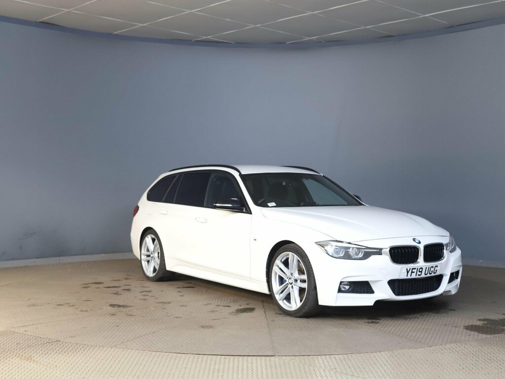 BMW 3 Series 2.0 320I M Sport Shadow Edition Touring Euro White