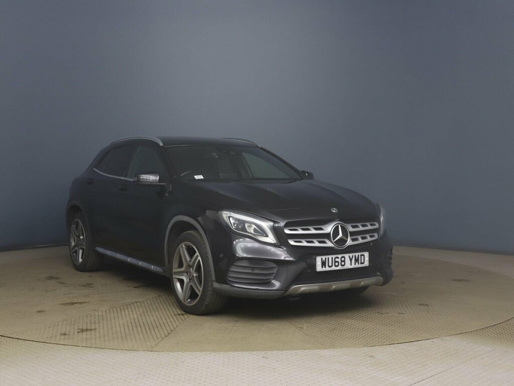 Mercedes-Benz GLA Class 1.6 Gla200 Amg Line Premium 7G-dct Euro 6 Ss Black