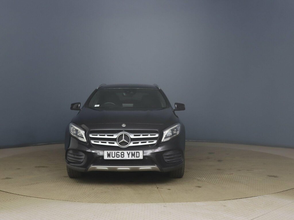 Mercedes-Benz GLA Class 1.6 Gla200 Amg Line Premium 7G-dct Euro 6 Ss Black #5
