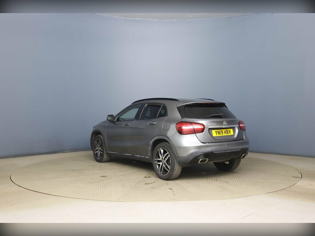 Mercedes-Benz GLA Class 1.6 Gla180 Urban Edition Euro 6 Ss Grey #4