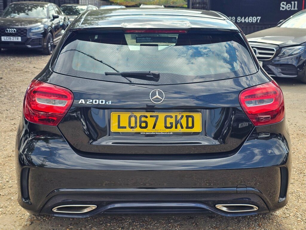 Mercedes-Benz A Class 2.1 A200d Amg Line 7G-dct Euro 6 Ss Black #5
