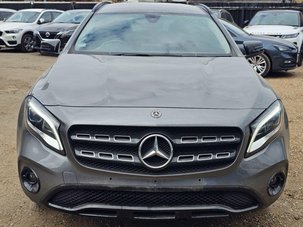 Mercedes-Benz GLA Class 1.6 Gla180 Urban Edition Euro 6 Ss Grey #4