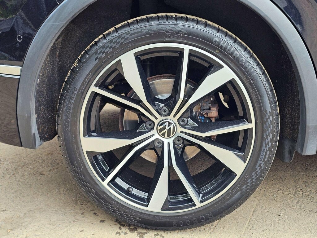Volkswagen Tiguan Elegance White #32