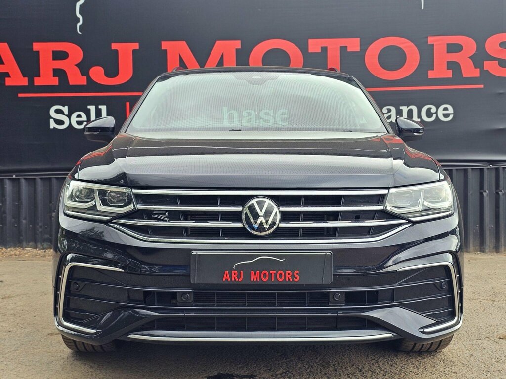 Volkswagen Tiguan 1.5 Tsi R-line Dsg Euro 6 Ss Black #3