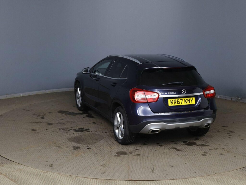 Mercedes-Benz GLA Class 1.6 Gla200 Sport Euro 6 Ss Black #11