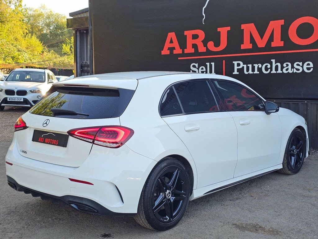 Mercedes-Benz A Class 1.3 A200 Amg Line Euro 6 Ss White #5