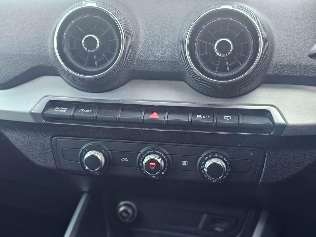 Audi Q2 1.4 Tfsi Cod Sport Euro 6 Ss Grey #5