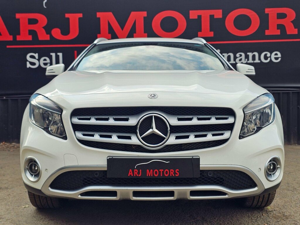 Mercedes-Benz GLA Class 2.1 Gla200d Sport Executive 7G-dct 4Matic Euro 6 White #4