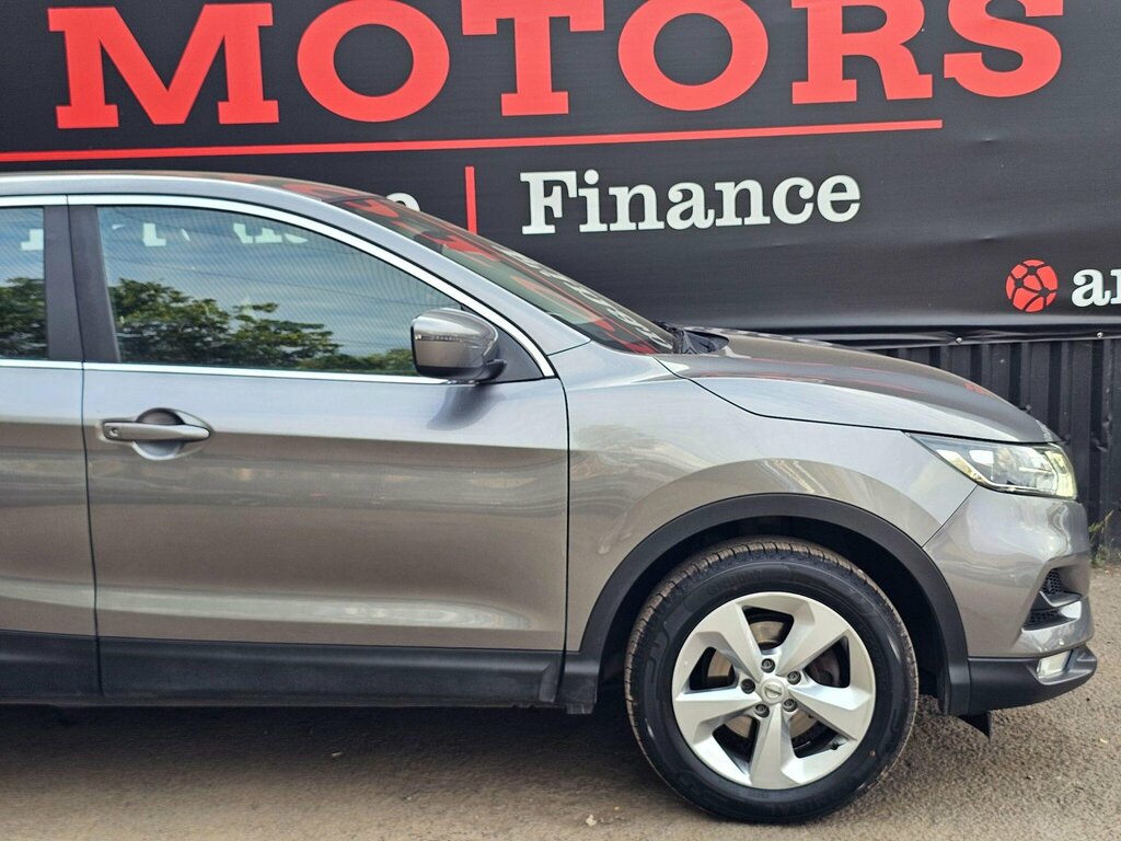 Nissan Qashqai 1.3 Dig-t 140 N-motion With Glass Roof And Nappa L Silver #20