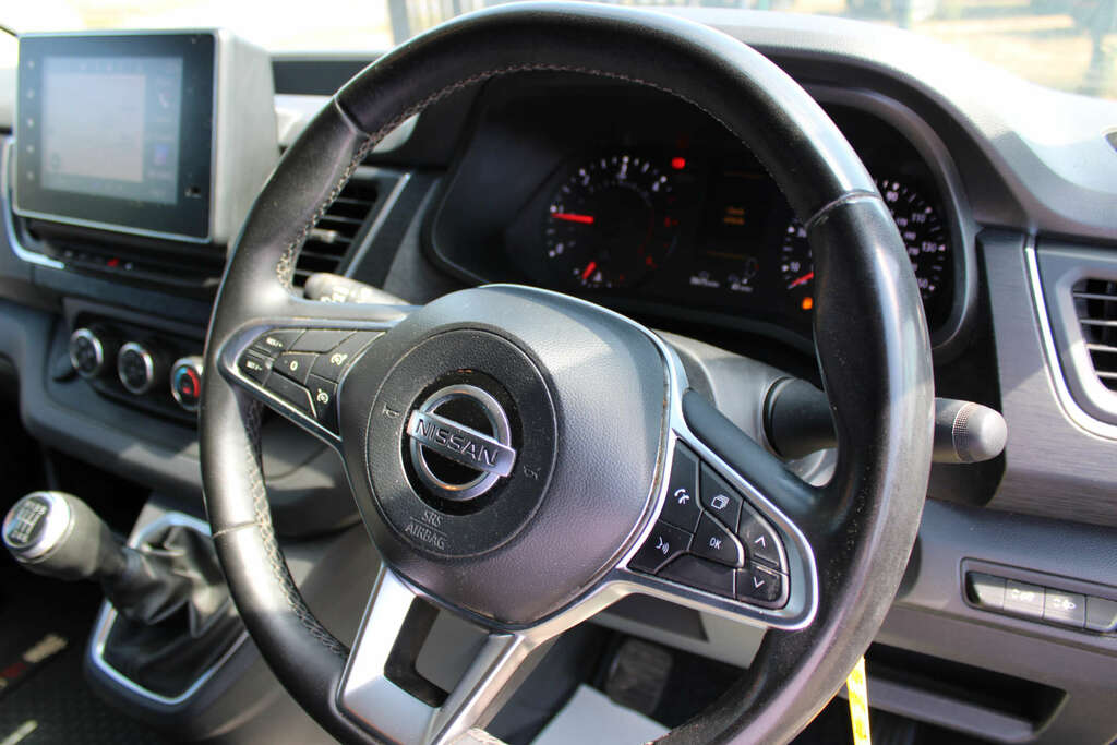 Nissan Primastar 2.0 Primastar Tekna Dci Grey #4