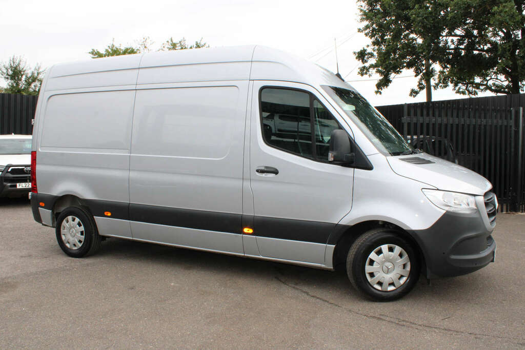 Mercedes-Benz Sprinter 2.0 Sprinter 315 Premium Cdi KN73UHG Silver #2