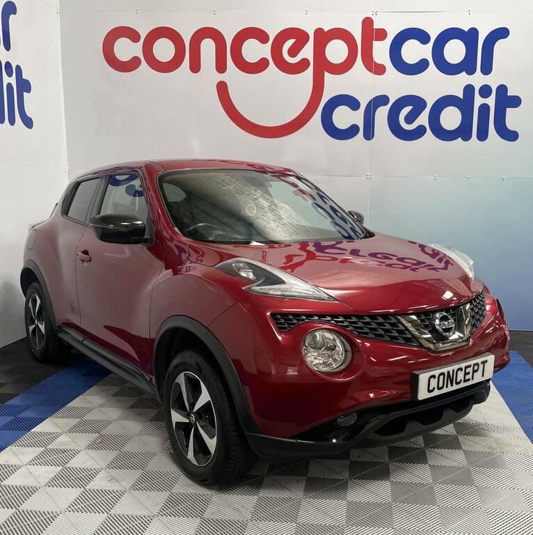 Nissan Juke Hatchback Red #2