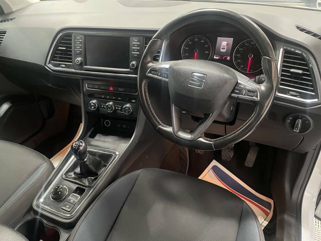 Seat Ateca Hatchback White #3