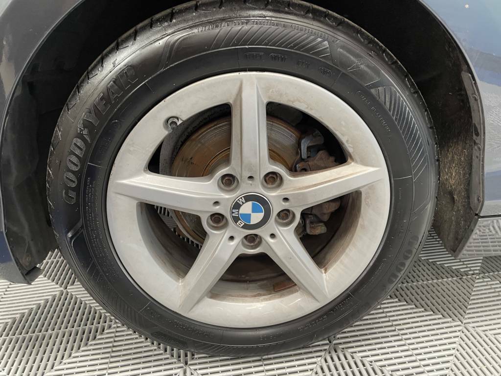 BMW 1 Series Hatchback 118I 1.5 Se Grey #5