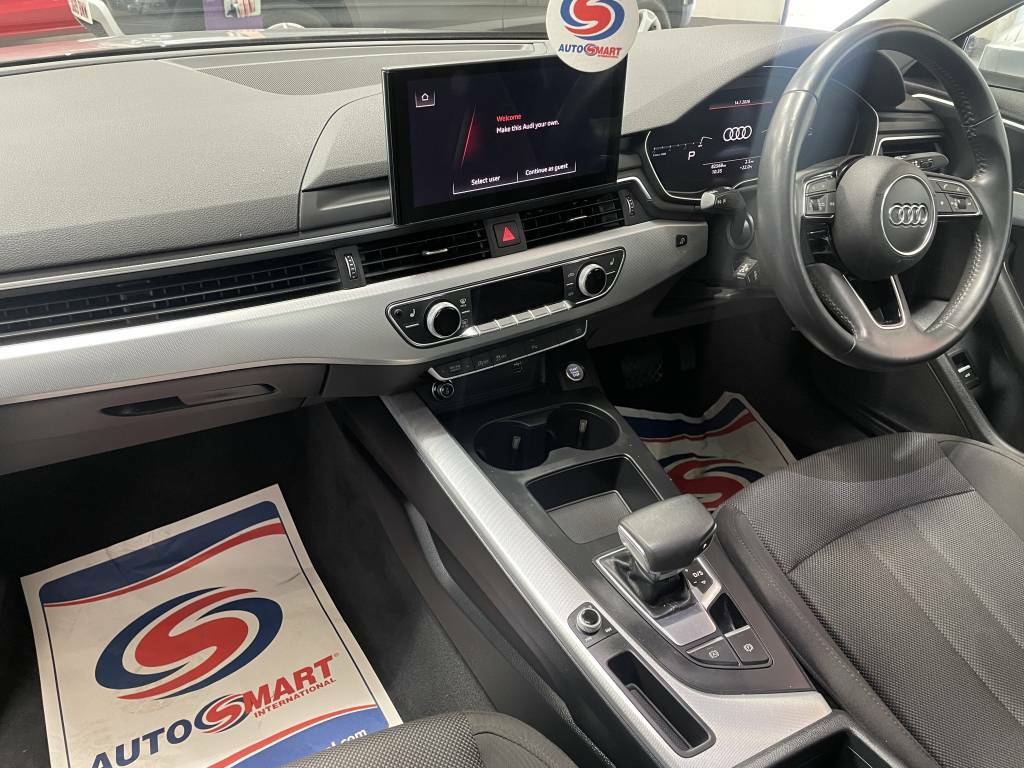 Audi A4 Saloon 35 Tdi Technik Silver #4
