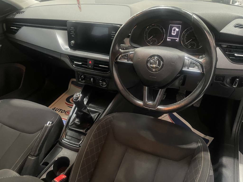 Skoda Scala Hatchback 1.0 Tsi 95 Se Black #3