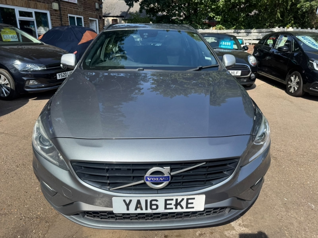 Volvo V60 2.0 D3 R-design Nav Grey #2