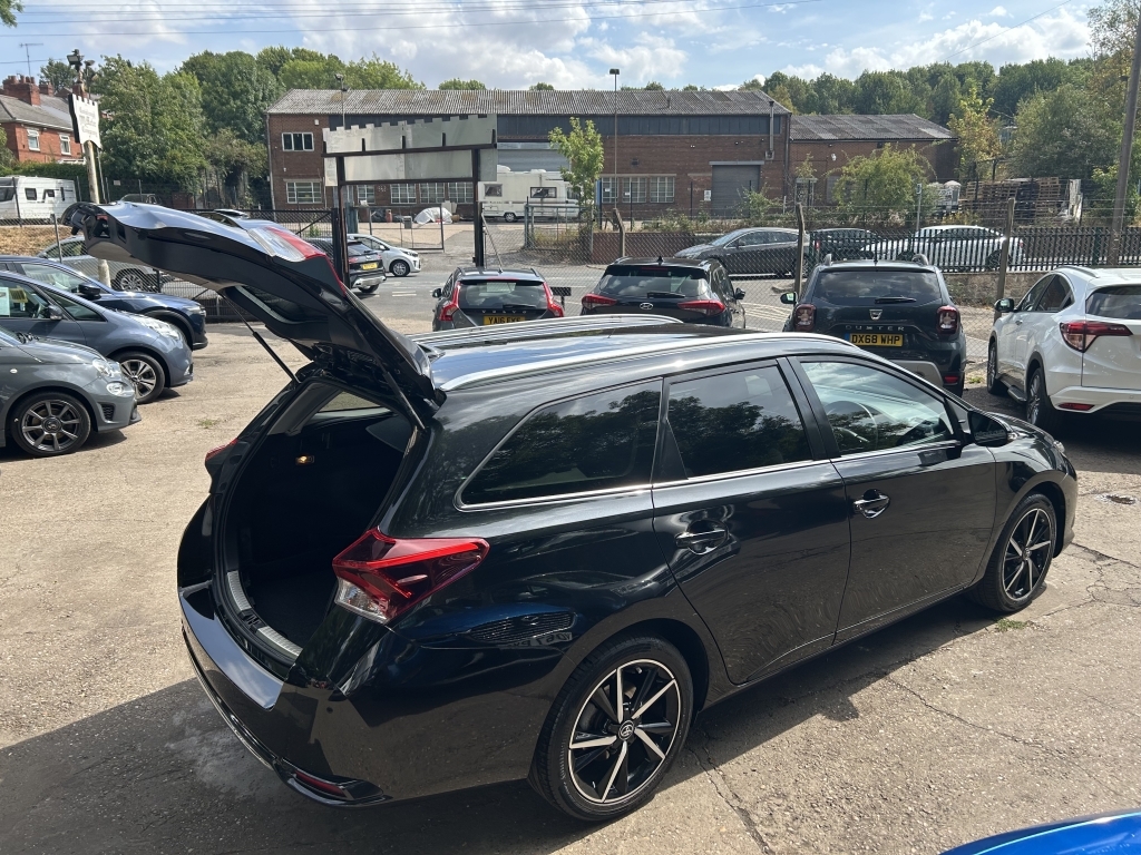 Toyota Auris Estate 1.2 Vvt-i Design Touring Sports Black #6