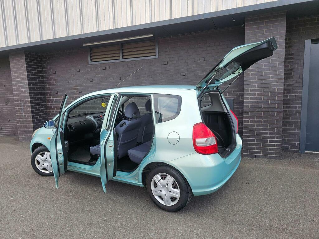 Honda Jazz 1.4 I-dsi Se Cvt-7 Blue #20