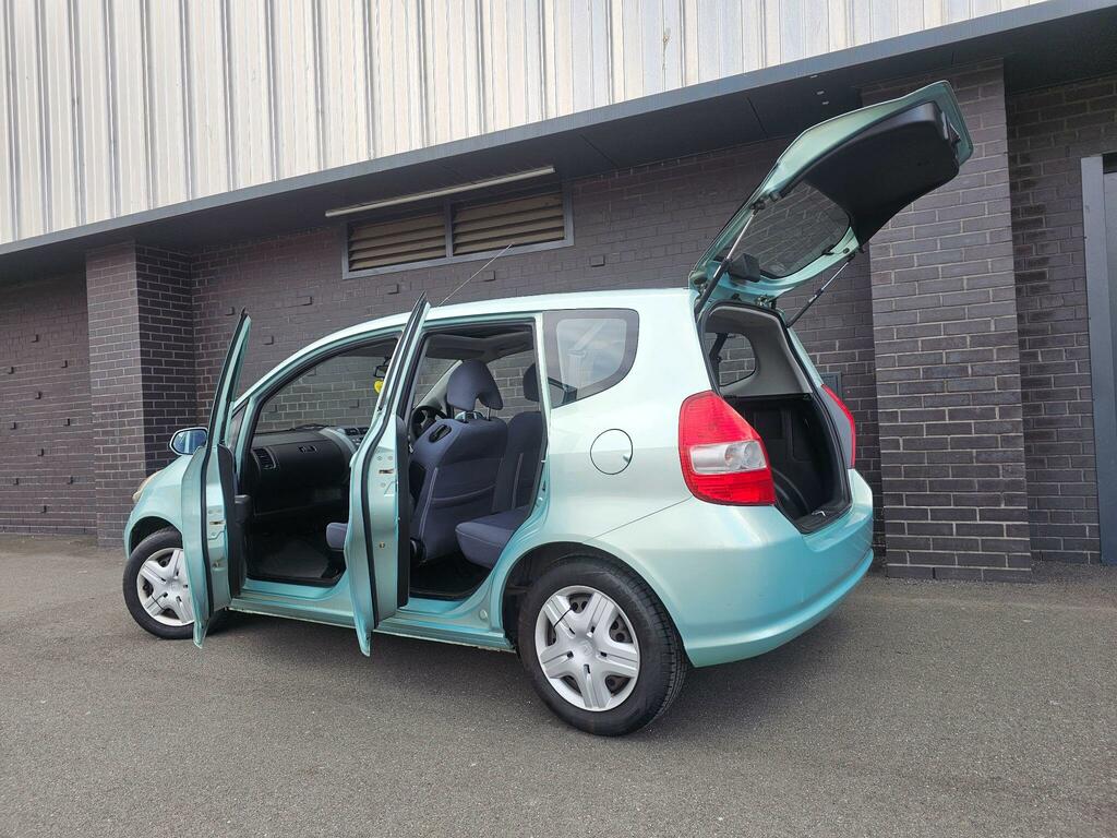 Honda Jazz 1.4 I-dsi Se Cvt-7 Blue #19