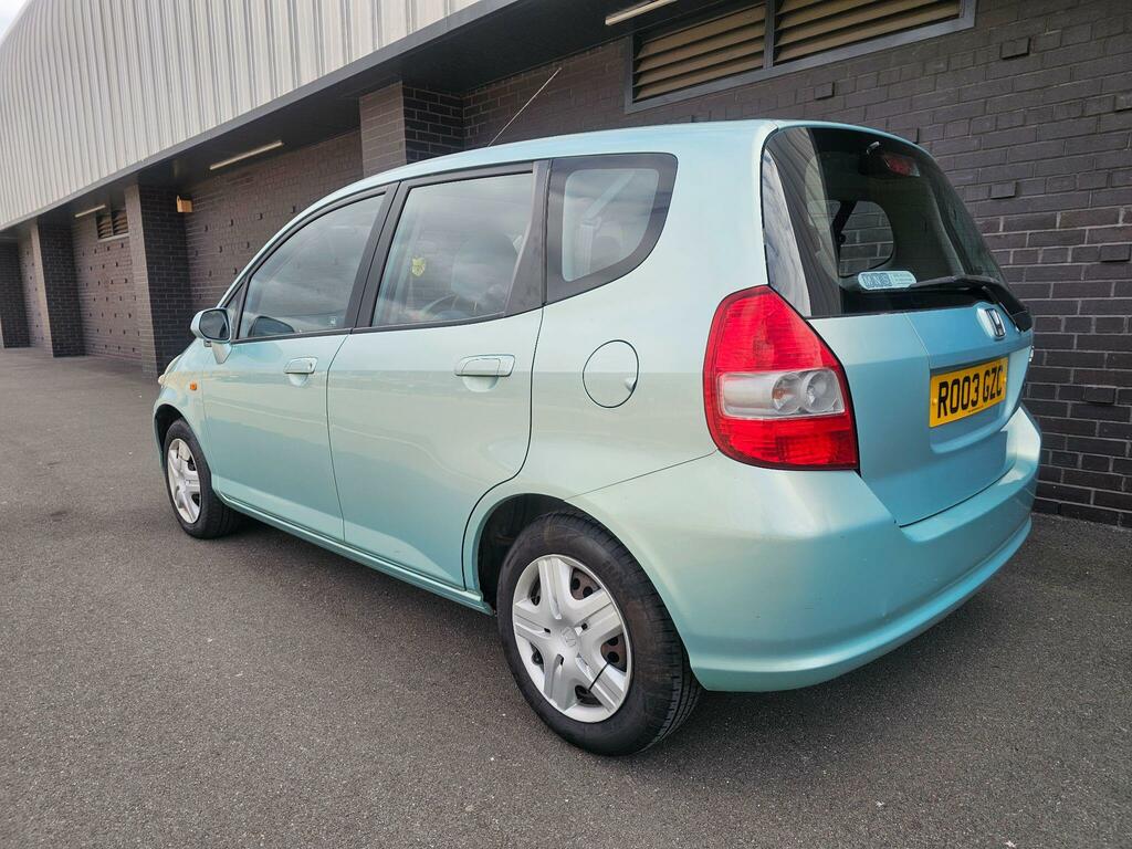 Honda Jazz 1.4 I-dsi Se Cvt-7 Blue #26